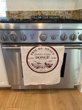 Load image into Gallery viewer, Brie De Meaux Flour Sack Towel on stove