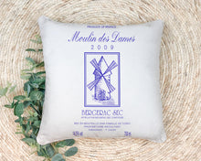 Load image into Gallery viewer, Indoor Outdoor Pillows Moulin des Dames Wine Label Print